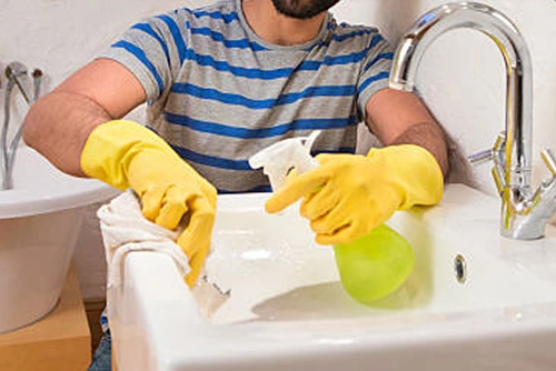 Bathroom Cleaning Service